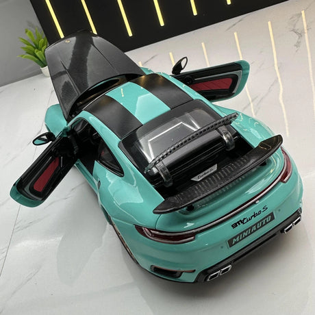 Porsche 2021 911 Turbo S Tiffany blauw 1:24 – diecast displaymodel