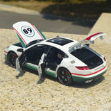 Porsche 2021 Panamera Turbo S groen 1:24 – diecast displaymodel