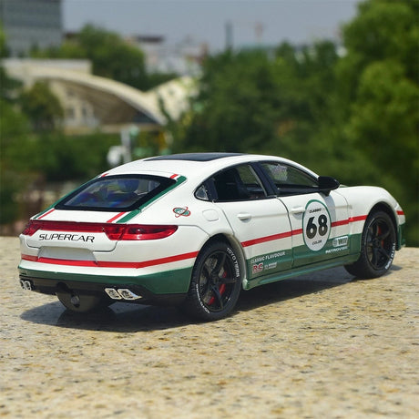 Porsche 2021 Panamera Turbo S groen 1:24 – diecast displaymodel