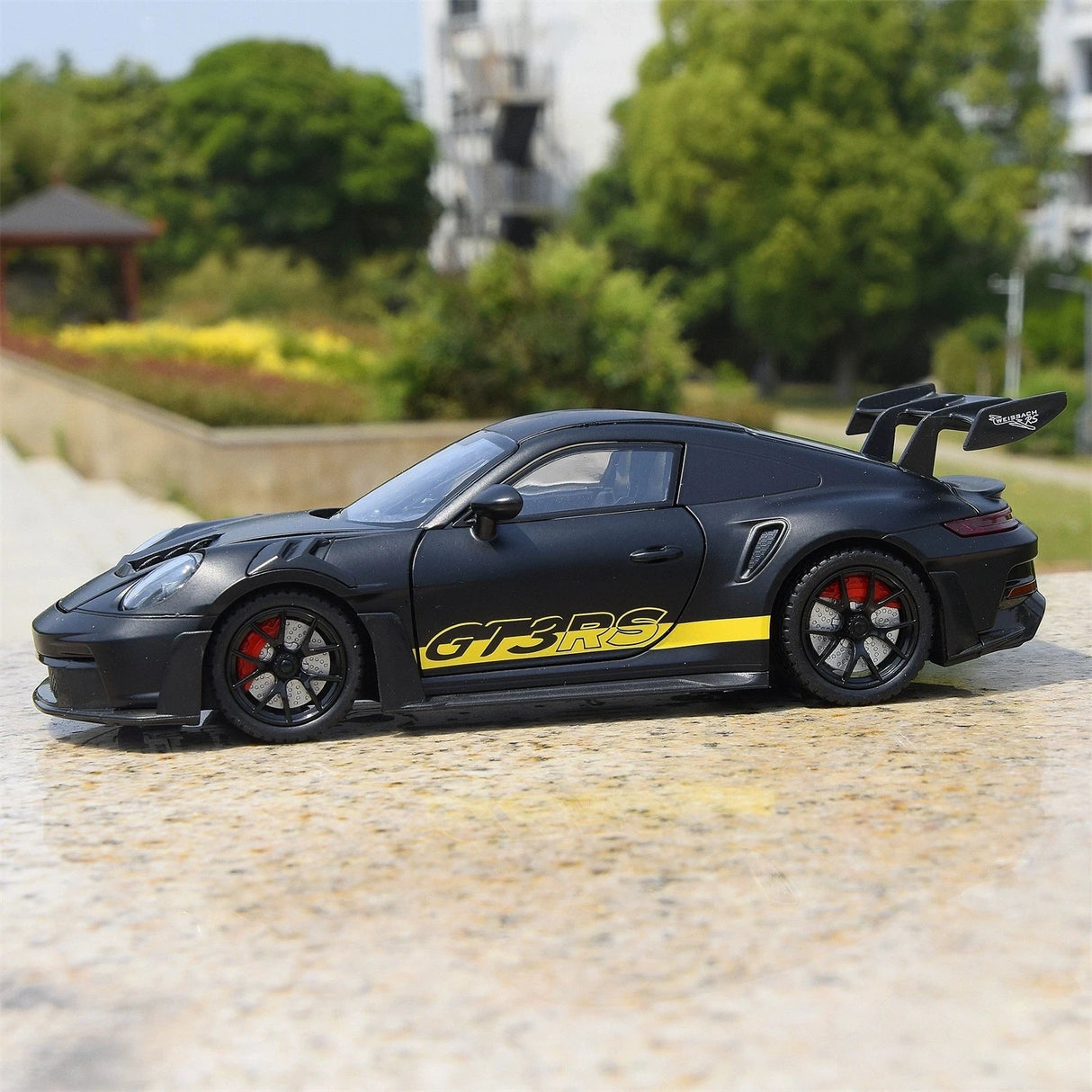 Porsche 2023 911 GT3 RS zwart 1:24 – diecast displaymodel