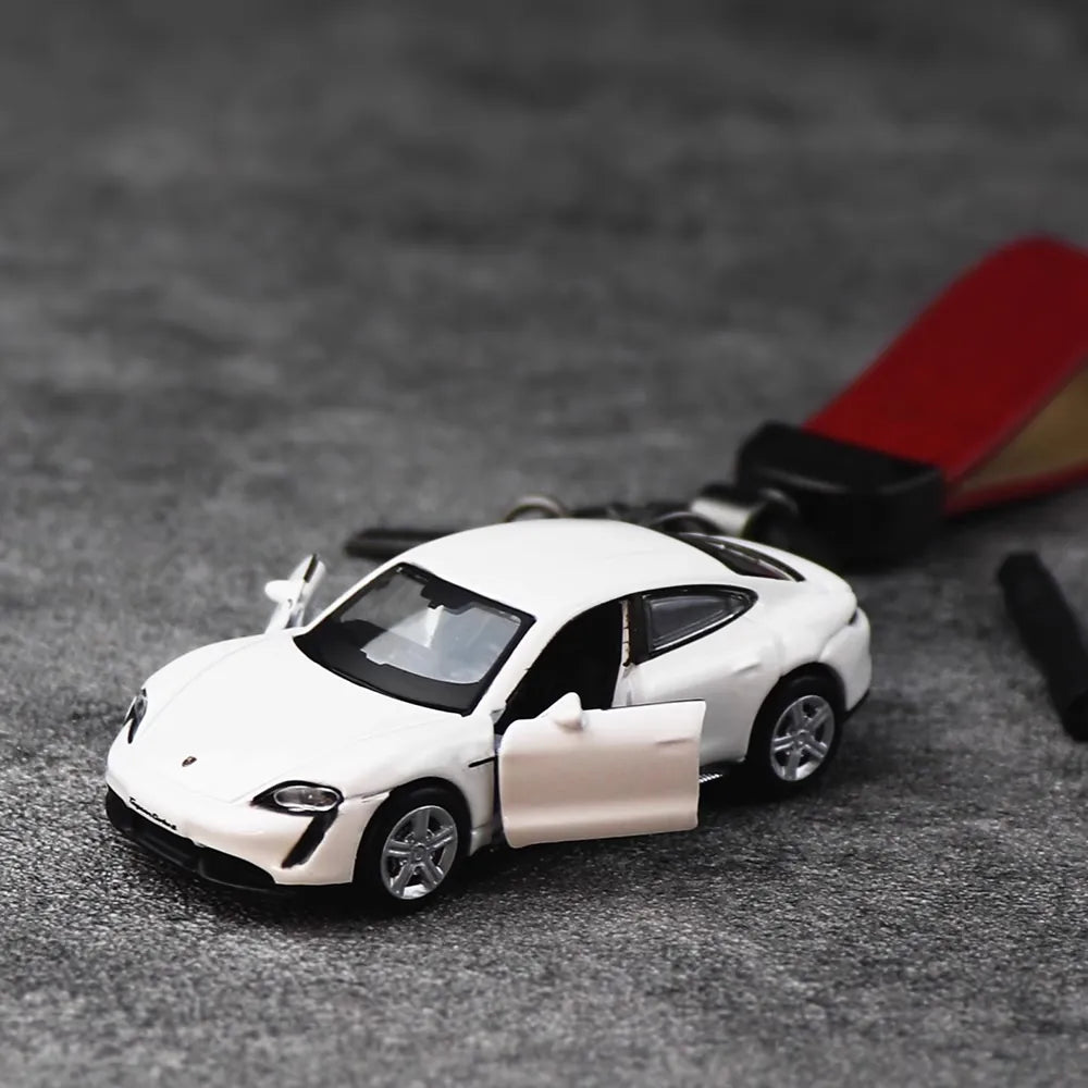 Porsche Taycan Turbo Keychain 1:64 Modellauto Keychain