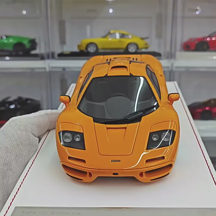 [Davis & Giovanni] 1:18 McLaren 1992 F1 modelauto geel