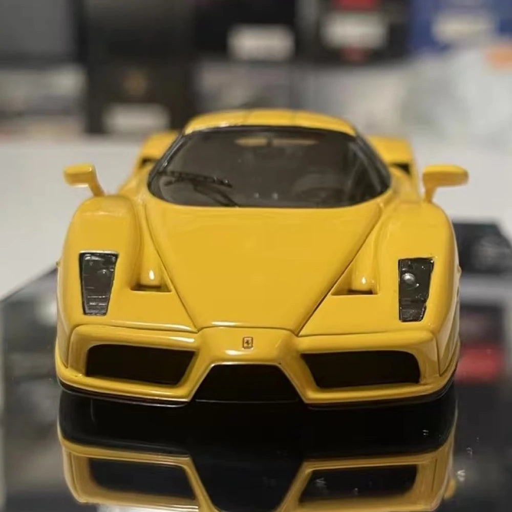 [Redline] 1:43 Ferrari 2002 Enzo Yellow Model Car Die-Cast