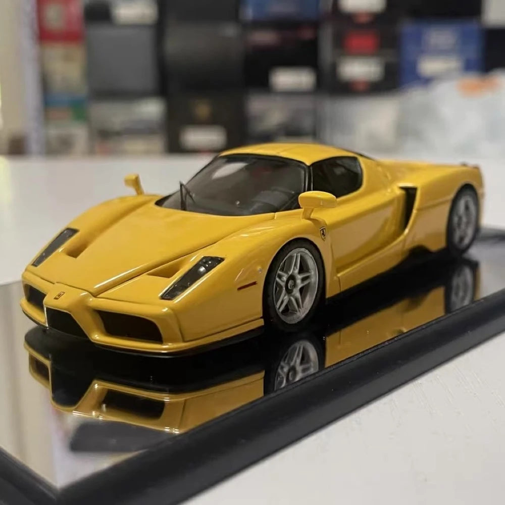 [Redline] 1:43 Ferrari 2002 Enzo Yellow Model Car Die-Cast
