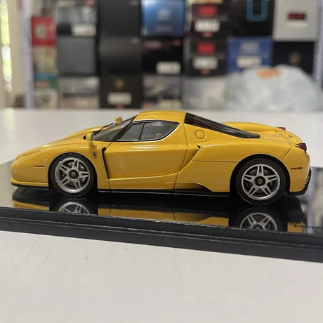 [Redline] 1:43 Ferrari 2002 Enzo Yellow Model Car Die-Cast