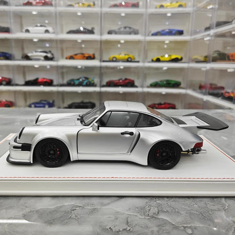 [Runner] 1:18 Porsche 1974 911 Carrera RSR 3.0 KS-R Silver Model Car Resin