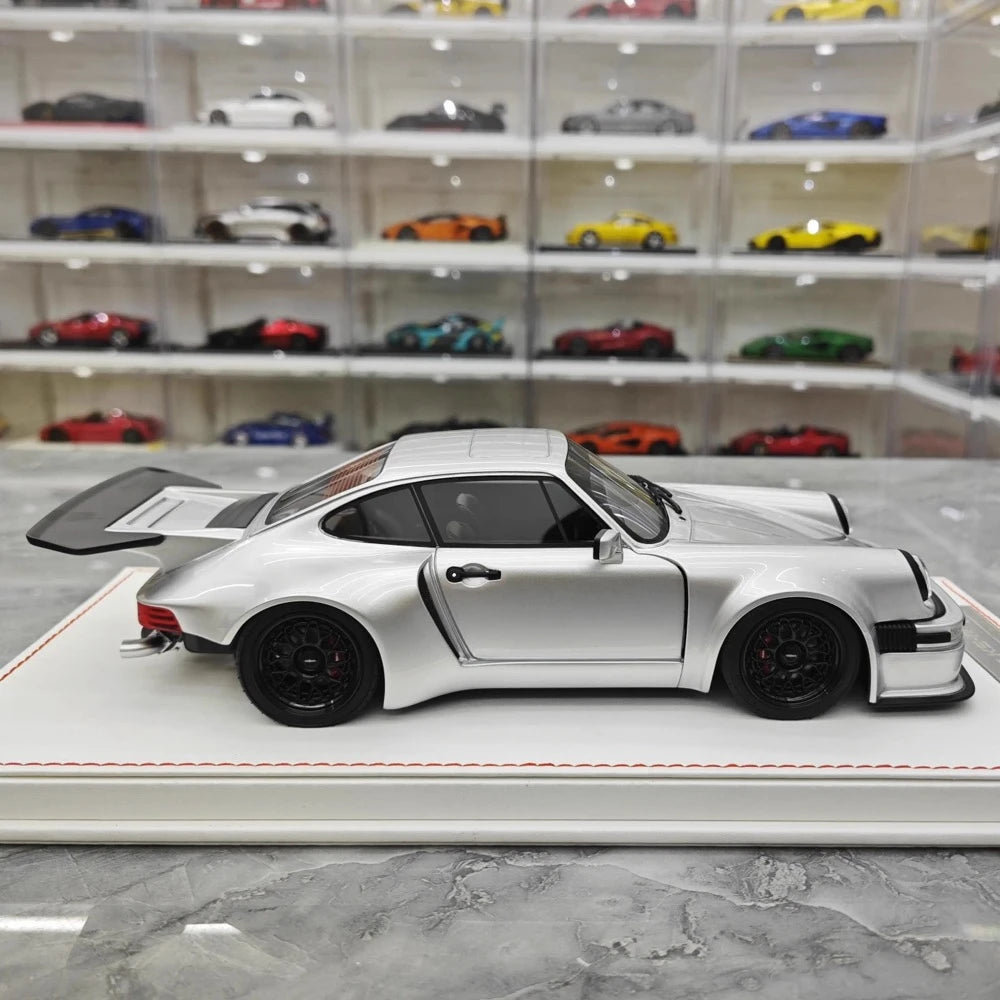 [Runner] 1:18 Porsche 1974 911 Carrera RSR 3.0 KS-R argento modellino di auto resina