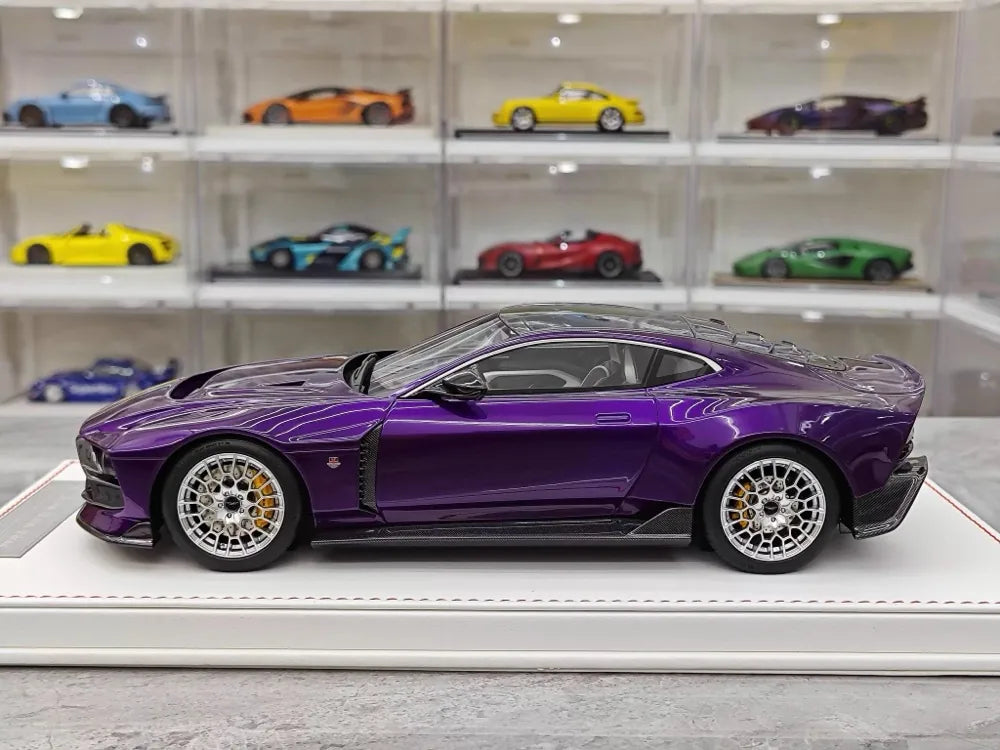 [Runner] 1:18 Aston Martin 2023 Valour Purple Model Car Resin