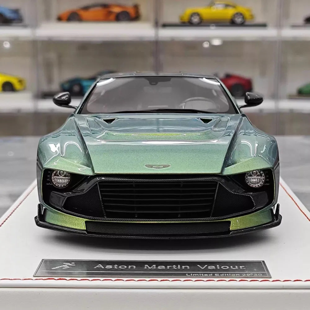 [Runner] 1:18 Aston Martin 2023 Valour Gold Model Car Resin