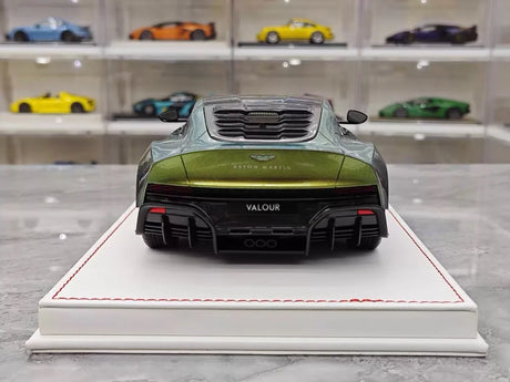 [Runner] 1:18 Aston Martin 2023 Valour Gold Model Car Resin