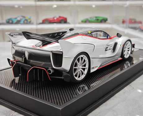 [Runner] 1:18 Ferrari 2018 FXX-K EVO Bianco Italia #22 モデルカー レジン
