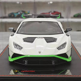 [Runner] 1:18 Lamborghini 2021 Huracan STO Novitec White Model Car Resin