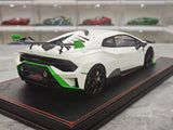[Runner] 1:18 Lamborghini 2021 Huracan STO Novitec White Model Car Resin