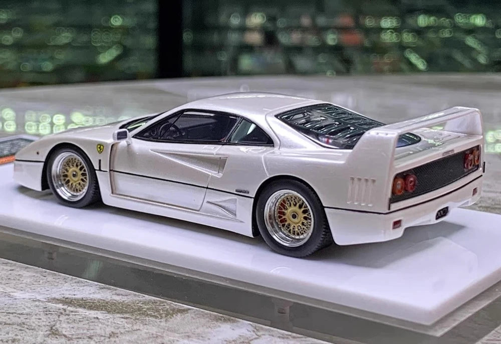 [SCM] 1:43 Ferrari 1987 F40 Ares White Model Car Die-Cast