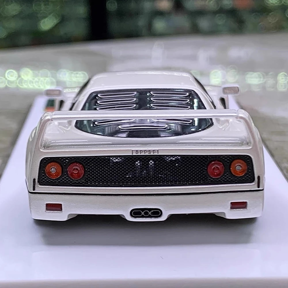 [SCM] 1:43 Ferrari 1987 F40 Ares White Model Car Die-Cast