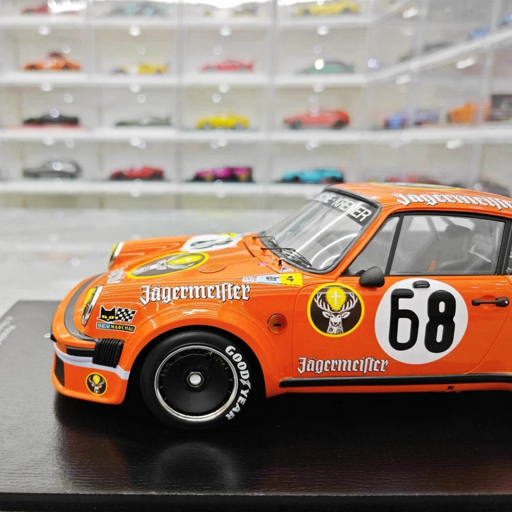 [Spark] 1:18 Porsche 1978 934 Le Mans #68 Model Car Resin / Closed Body