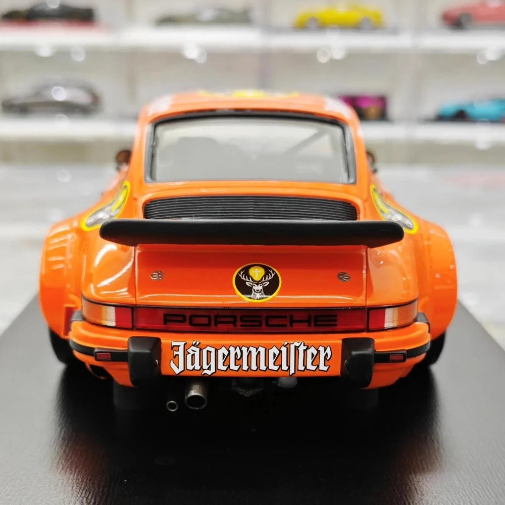 [Spark] 1:18 Porsche 1978 934 Le Mans #68 Model Car Resin / Closed Body