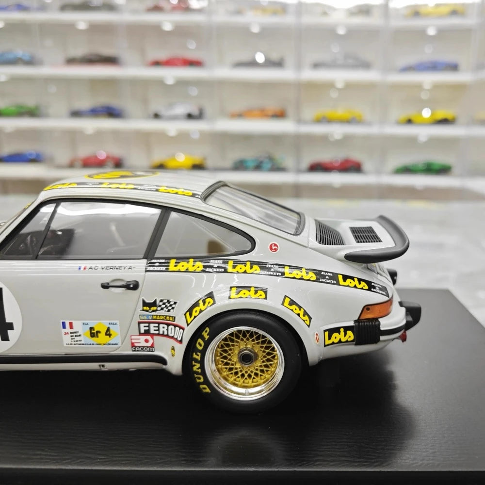 [Spark] 1:18 Porsche 1979 934 Le Mans #84 modellino di auto resina / Closed Body