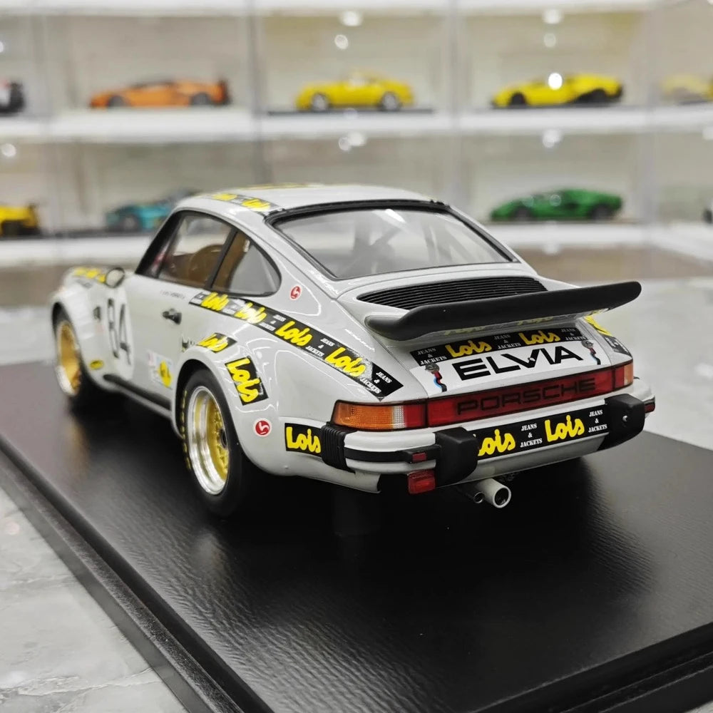 [Spark] 1:18 Porsche 1979 934 Le Mans #84 modellino di auto resina / Closed Body