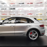 [Spark] 1:18 Porsche 2017 Macan Turbo Silver Model Car Resin