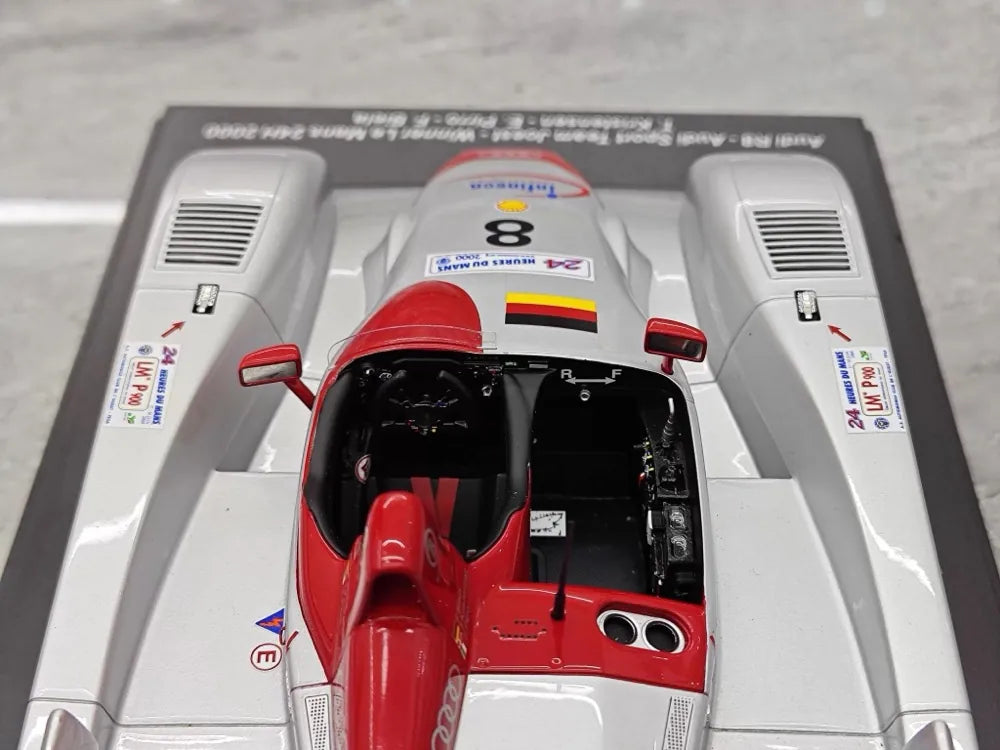 [Spark] 1:18 Audi 2000 R8 Le Mans Winner #8 Resin Limited
