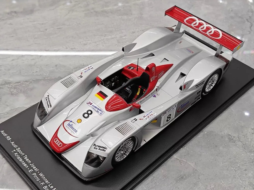 [Spark] 1:18 Audi 2000 R8 Le Mans Winner #8 harts Limited