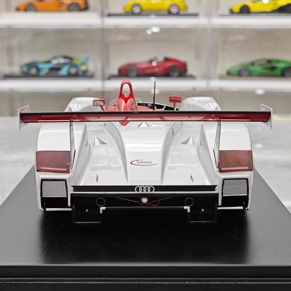 [Spark] 1:18 Audi 2000 R8 Le Mans Winner #8 Resin Limited