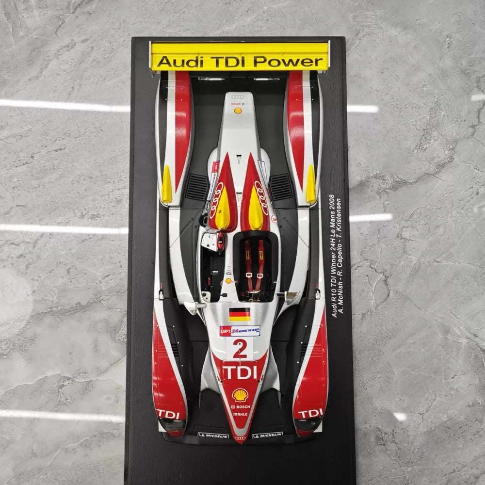 [Spark] 1:18 Audi 2008 R10 TDI Le Mans #2 Resin Limited