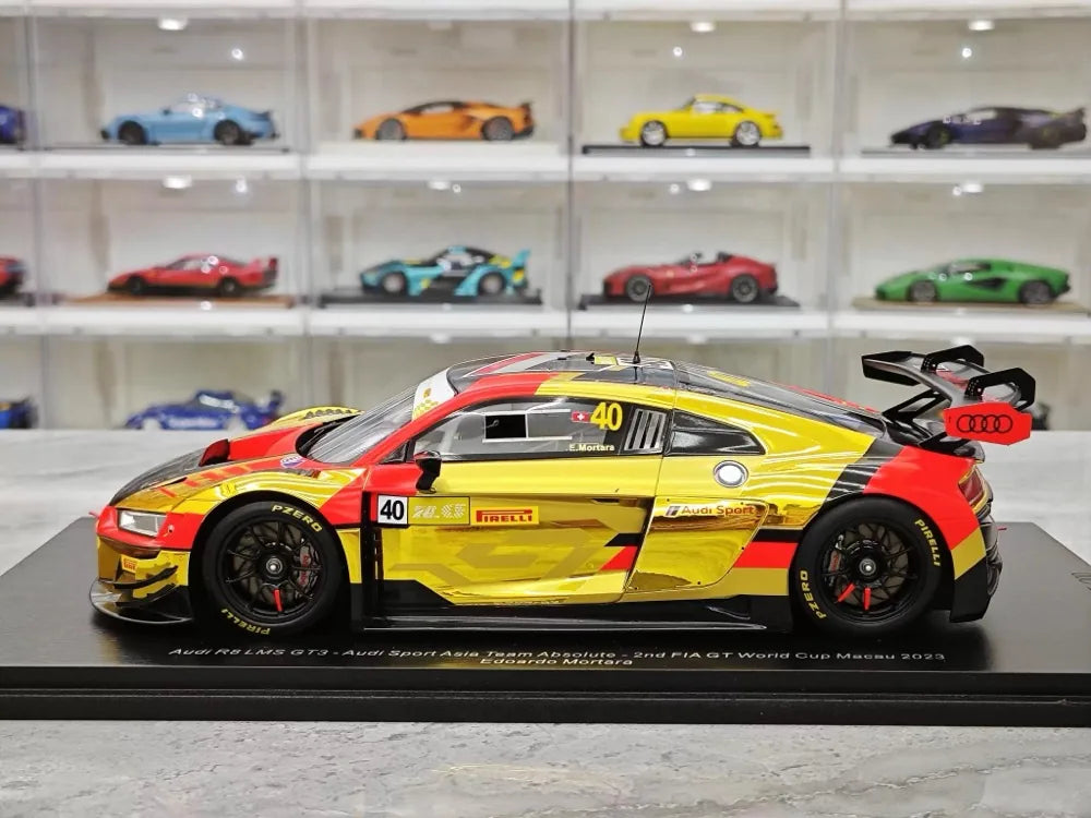 [Spark] 1:18 Audi 2023 R8 LMS GT3 Macau GT Cup #40 Resin Limited
