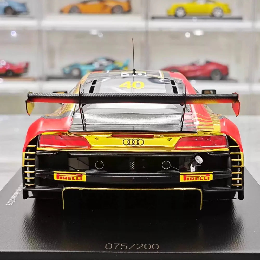 [Spark] 1:18 Audi 2023 R8 LMS GT3 Macau GT Cup #40 Resin Limited