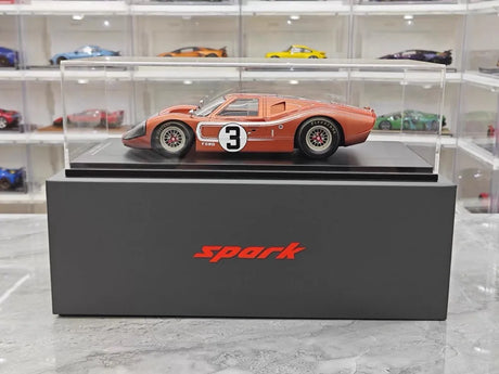 [Spark] 1:18 Ford 1967 GT40 MKIV Le Mans No.3 Model Car Resin