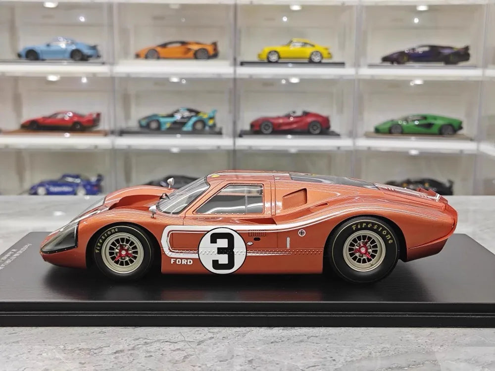 [Spark] 1:18 Ford 1967 GT40 MKIV Le Mans No.3 Model Car Resin
