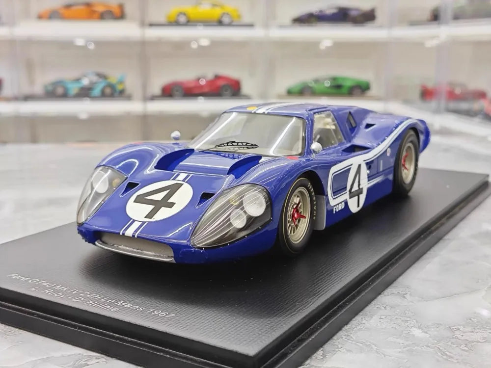[Spark] 1:18 Ford 1967 GT40 MKIV Le Mans No.4 Model Car Resin