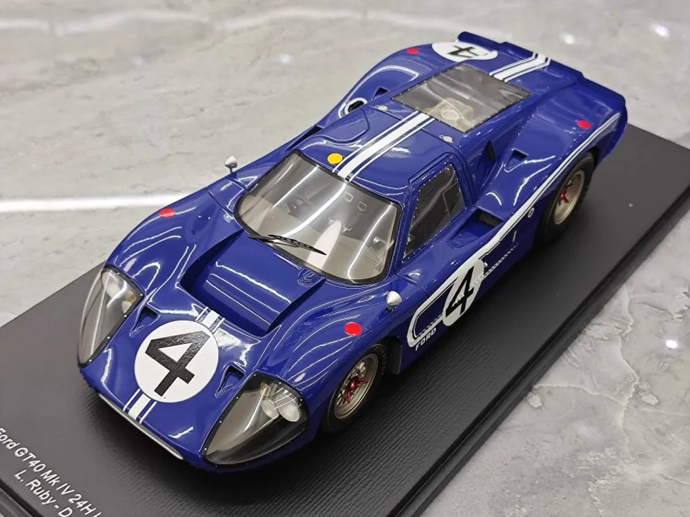 [Spark] 1:18 Ford 1967 GT40 MKIV Le Mans No.4 Model Car Resin