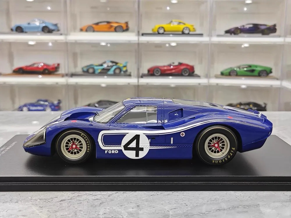 [Spark] 1:18 Ford 1967 GT40 MKIV Le Mans No.4 Model Car Resin