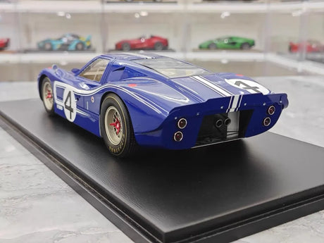 [Spark] 1:18 Ford 1967 GT40 MKIV Le Mans No.4 Model Car Resin