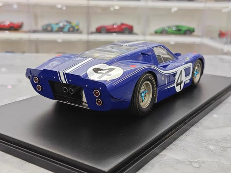[Spark] 1:18 Ford 1967 GT40 MKIV Le Mans No.4 Model Car Resin