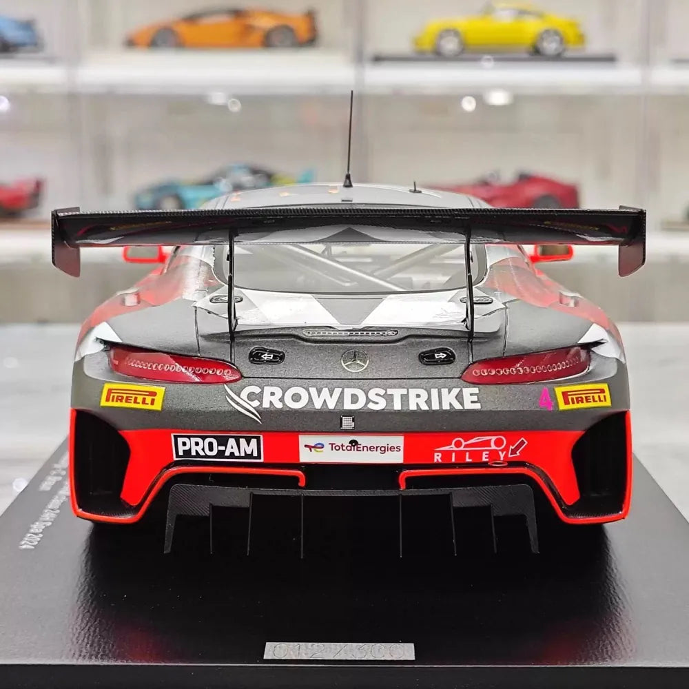 [Spark] 1:18 Mercedes-Benz 2024 AMG GT3 Evo No.4 Crowdstrike Spa Model Car Resin