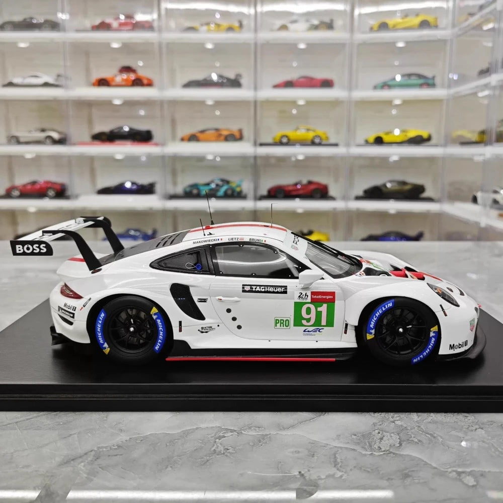 [Spark] 1:18 Porsche 2021 911 RSR-19 Le Mans GTE-Pro #91 Resin / Closed Body