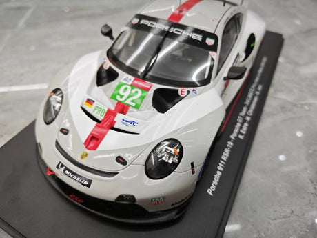 [Spark] 1:18 Porsche 2021 911 RSR-19 Le Mans GTE-Pro #92 Resin / Closed Body