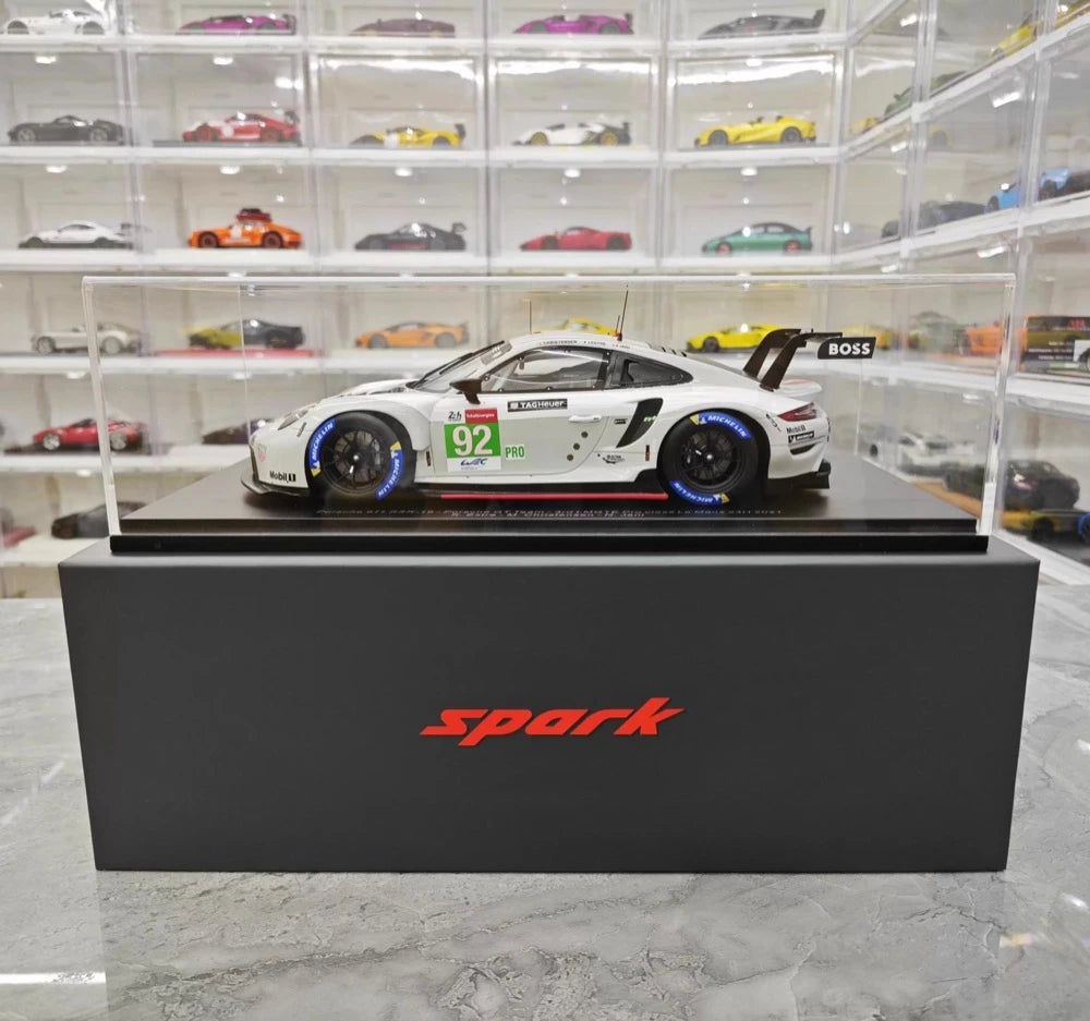 [Spark] 1:18 Porsche 2021 911 RSR-19 Le Mans GTE-Pro #92 Resin / Closed Body