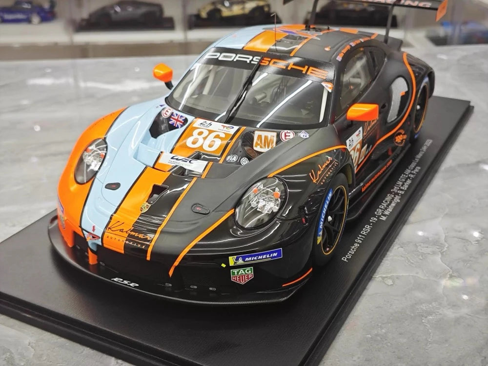 [Spark] 1:18 Porsche 2023 911 RSR-19 GR Racing Le Mans GTE-Am #86 Resin / Closed Body