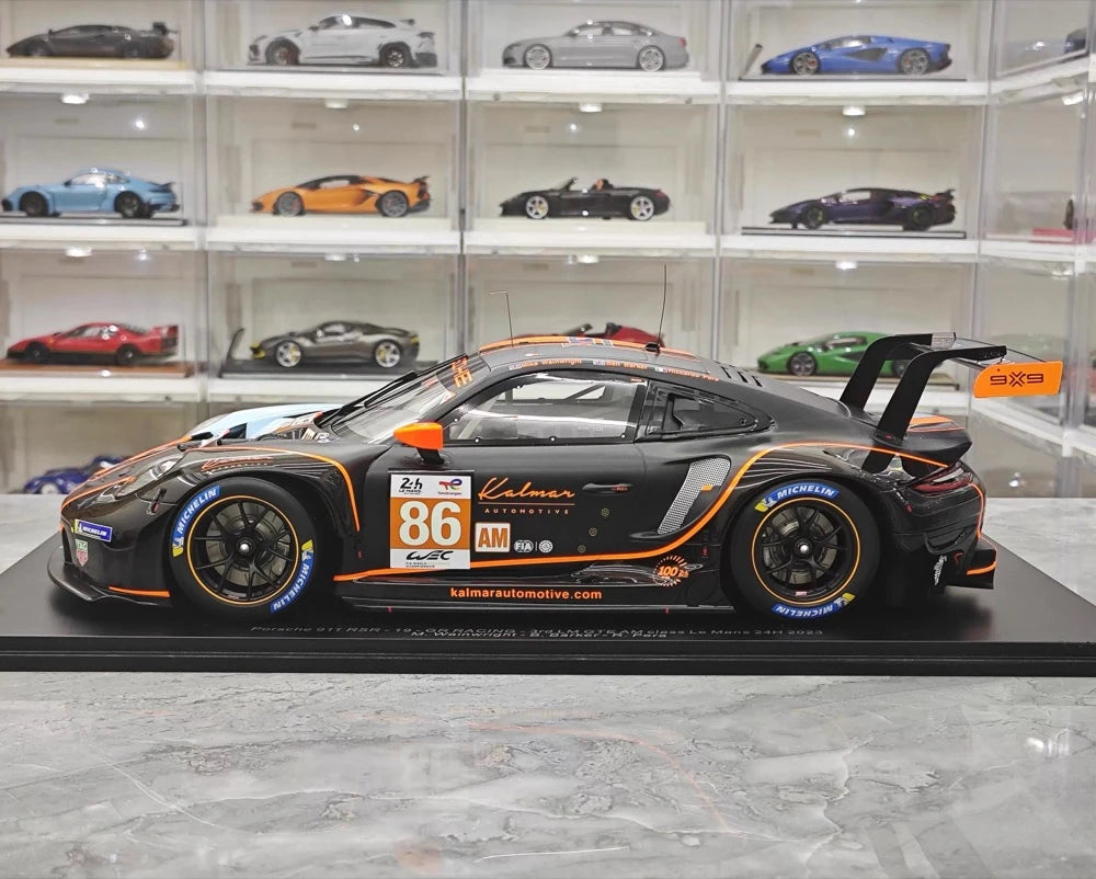 [Spark] 1:18 Porsche 2023 911 RSR-19 GR Racing Le Mans GTE-Am #86 Resin / Closed Body
