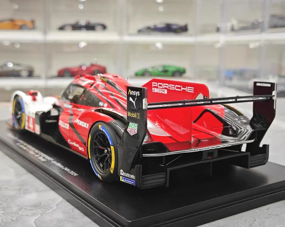 [Spark] 1:18 Porsche 2024 963 Penske #4 Model Car Resin / Closed Body