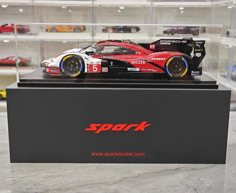 [Spark] 1:18 Porsche 2024 963 Penske #5 Model Car Resin / Closed Body