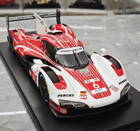[Spark] 1:18 Porsche 2024 963 Penske #6 Model Car Resin / Closed Body