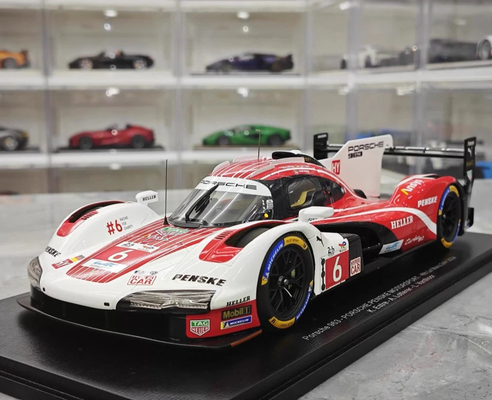 [Spark] 1:18 Porsche 2024 963 Penske #6 modellino di auto resina / Closed Body