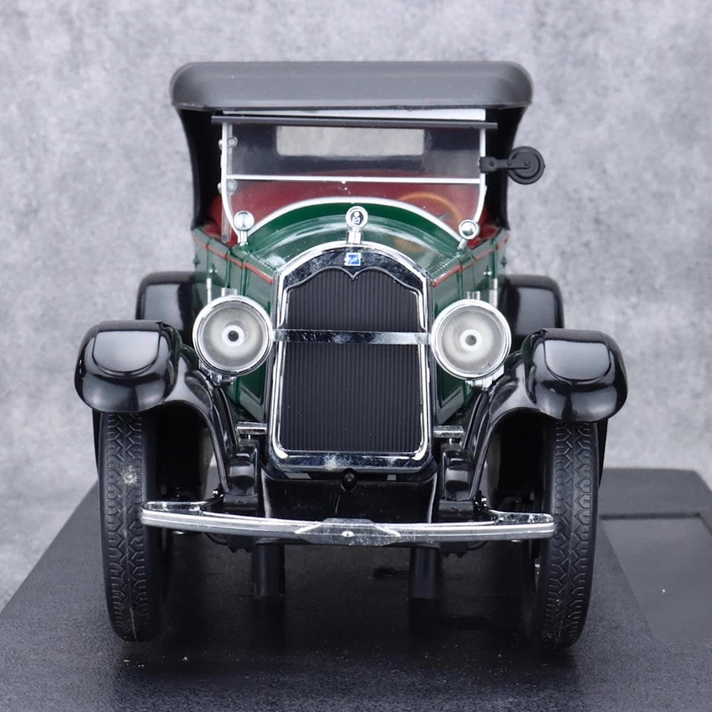 [SunStar] 1:18 Buick 1925 Model 25 Green Model Car Die-Cast
