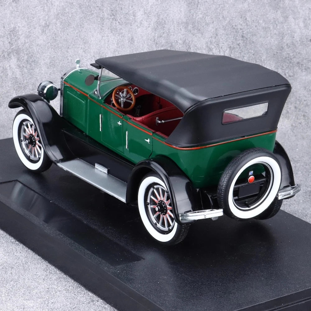 [SunStar] 1:18 Buick 1925 Model 25 grön modellbil Die-Cast