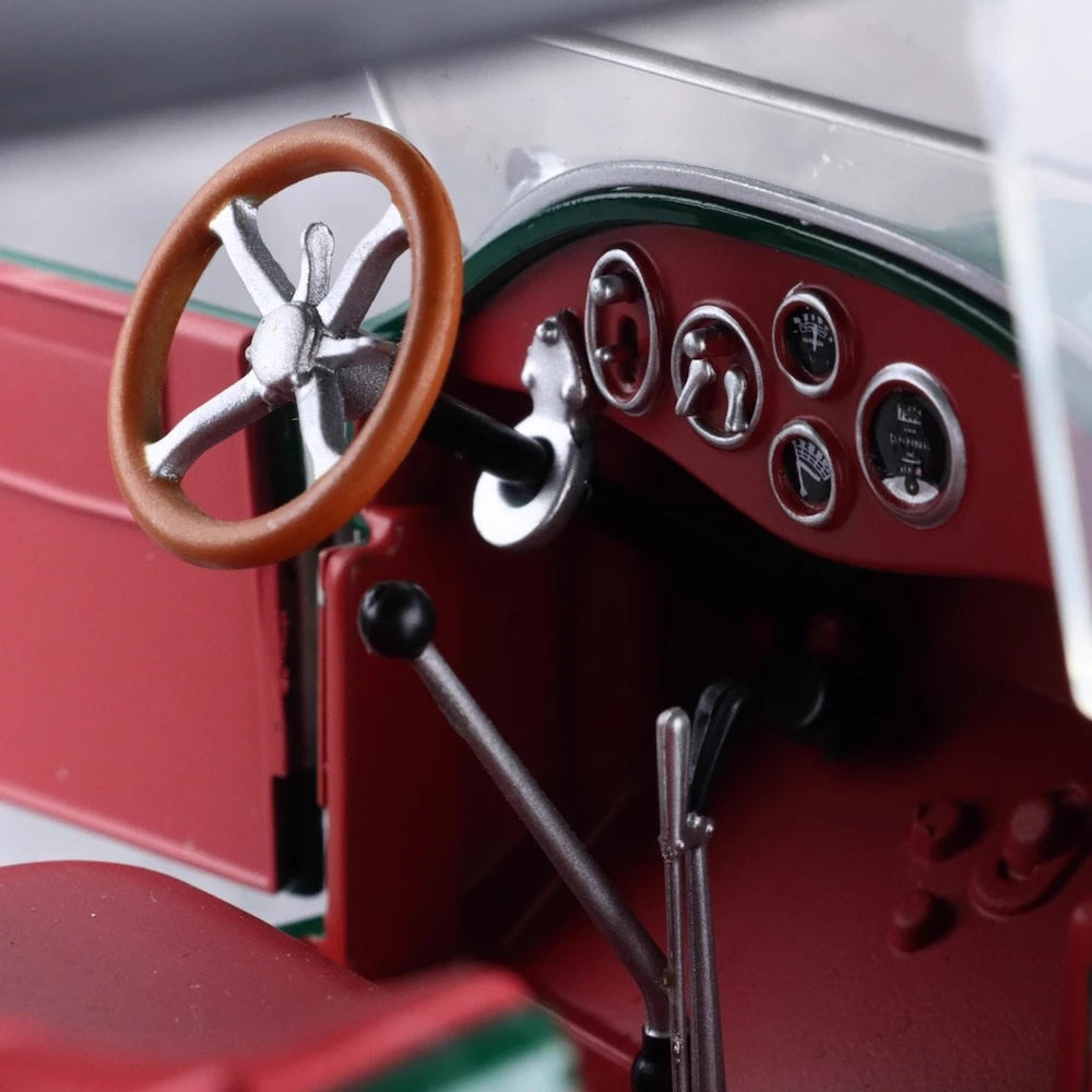 [SunStar] 1:18 Buick 1925 Model 25 Green Model Car Die-Cast